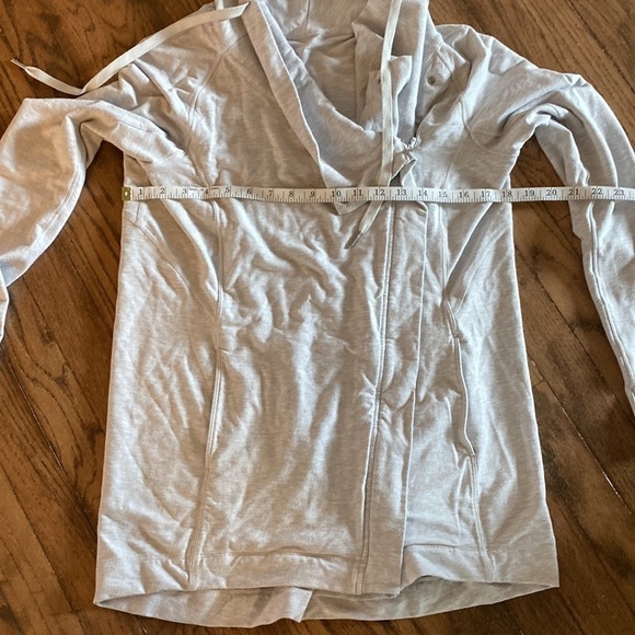 LULULEMON Coast Easy Wrap Jacket Tunic Length Asymmetrical Zip - Picture 14 of 16